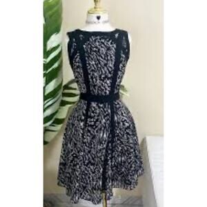 Banana Republic Sleeveless Black/Gray Dress – Size 8